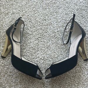 Elegant Karen Millen Black and Gold Women's Heels